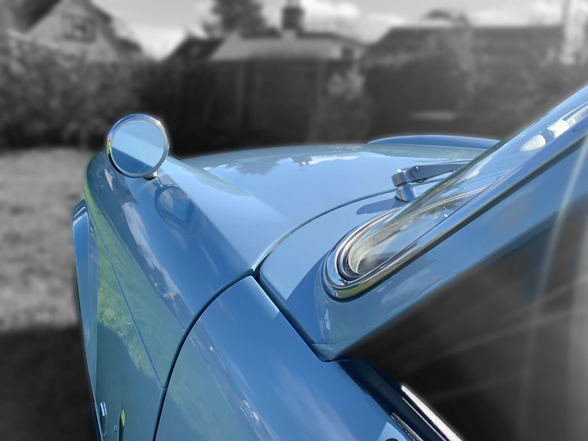 Triupn Spitfire mirror